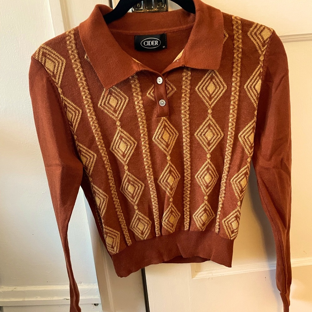Cider diamond-print collared sweater (size M)